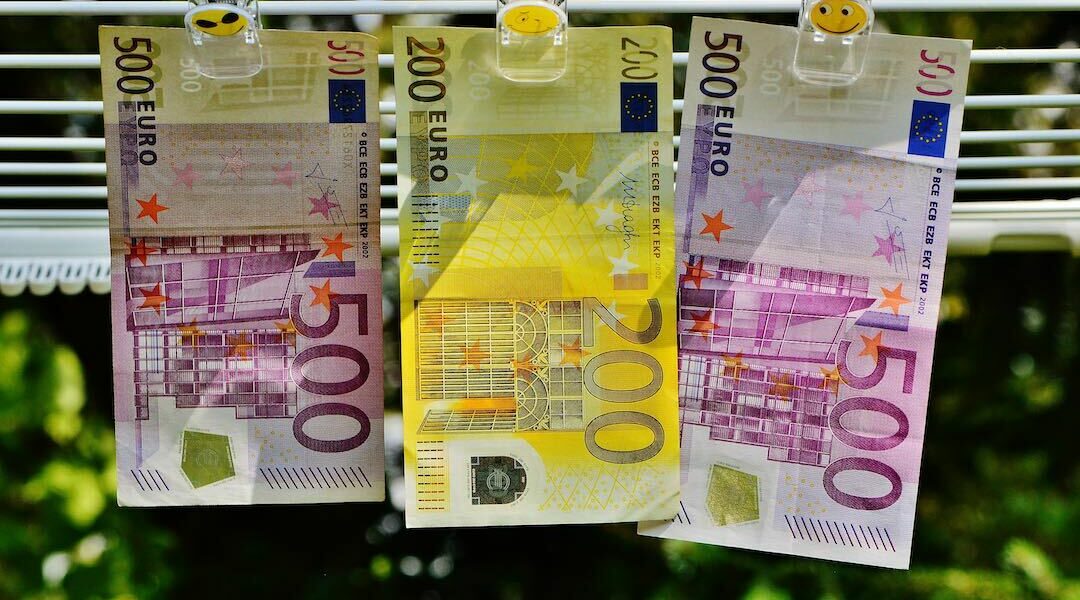 Dikke streep door biljetten van 200 en 500 euro