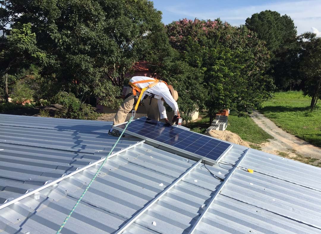 Zonnepanelen aanleggen