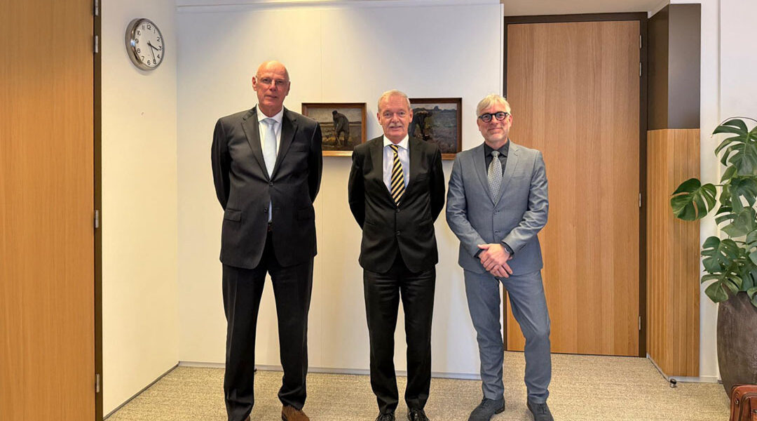 Dibevo bespreekt knelpunten dierenbranche met staatssecretaris Rummenie